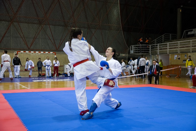 Primera Jornada de Juegos Deportivos y Campeonato Navarro Sub 21 de Kumite